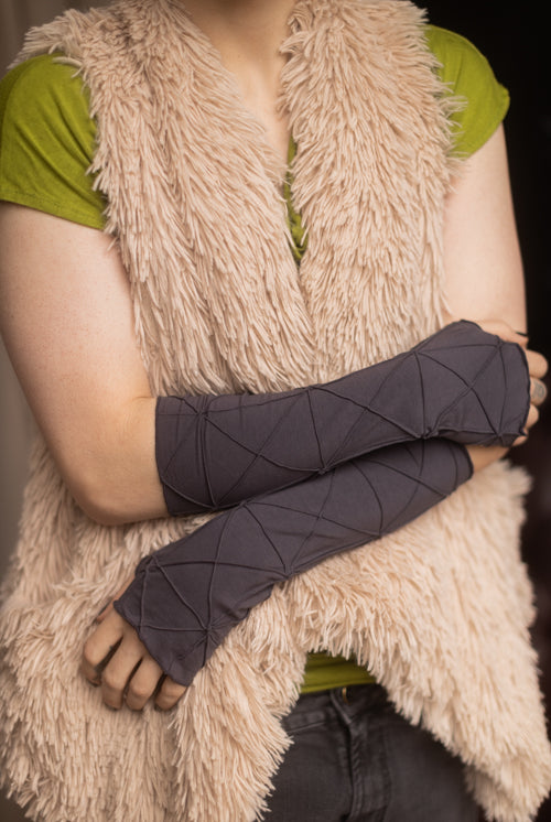 Textured Arm Warmers - Charcoal