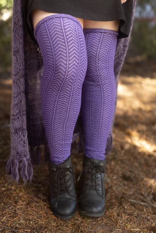 Longer O Chevrons - Violet and lilac