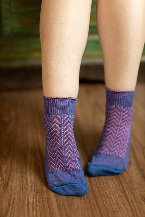 Shorty Chevron Anklet - Royal/Neon Pink