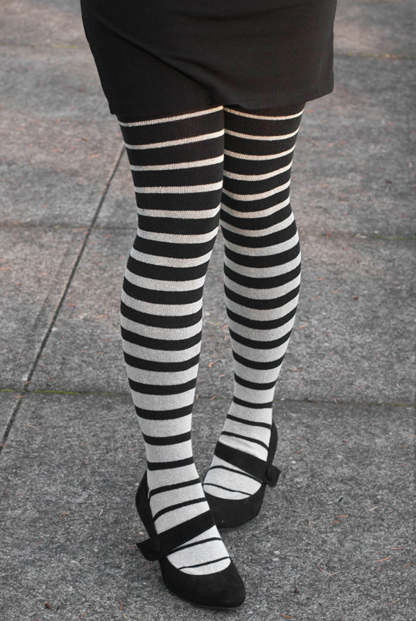 Gradient Stripes Extraordinary Thigh High - Black/Sweet Cream