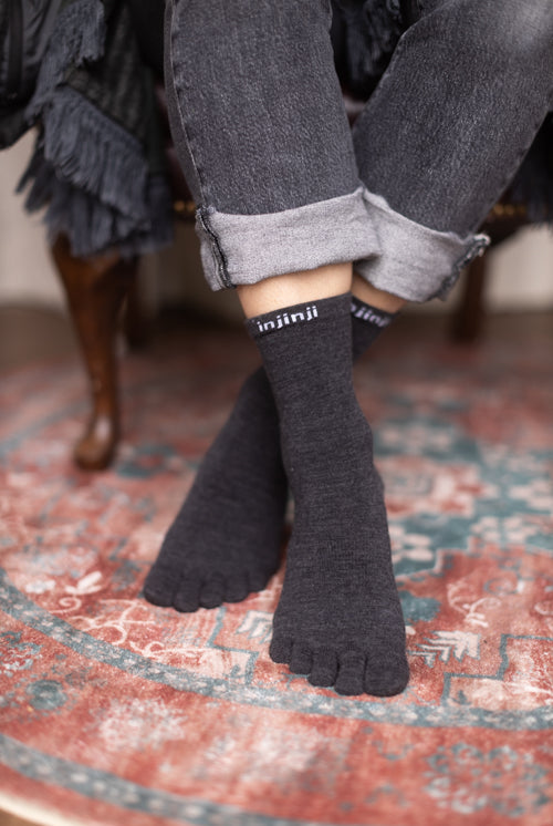 Basic Wool Liner Crew Toe Socks - Dark Charcoal