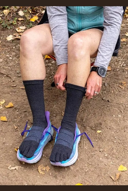 Trail Midweight Crew Toe Socks