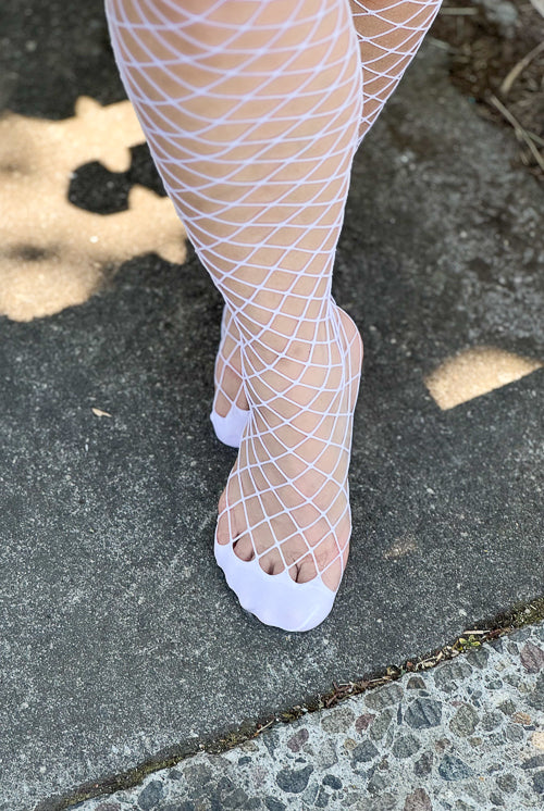 Lace Top Fencenet Stockings - White