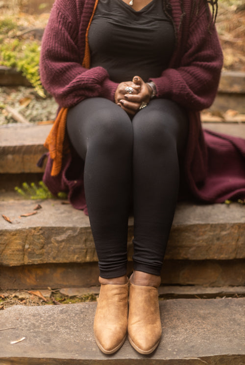 Plus Size High Waisted Fleece Lined Leggings - Black