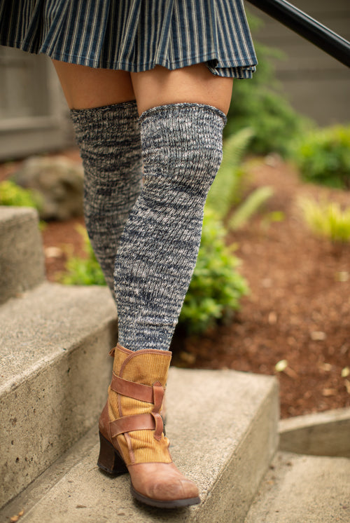 Marled Scrunchable Thigh High Socks - navy