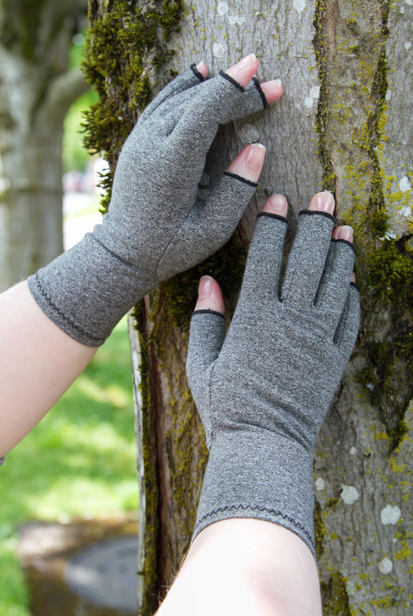 Imak Compression Fingerless Gloves in Grey