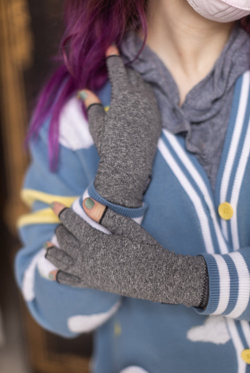 Imak Active Compression Fingerless Gloves with Grips - Grey