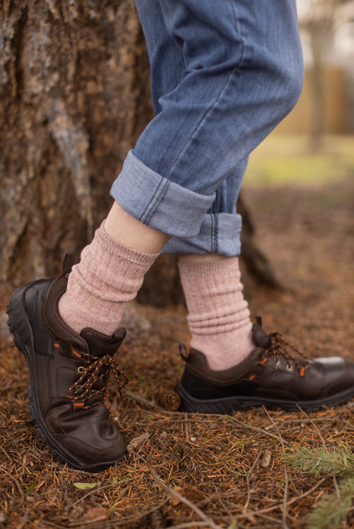 The Alaskan Crew - Merino Wool Hiking Socks - Baby Pink