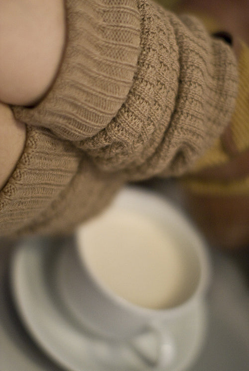 Harajuku Scrunchy Socks - Milk Tea