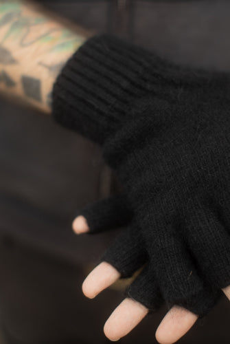 Orkney Angora Thermal Fingerless Gloves - Black - Medium