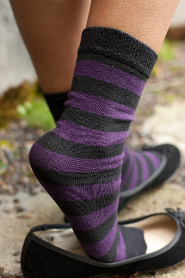 Simply Striped Tube Socks - Black/Plum