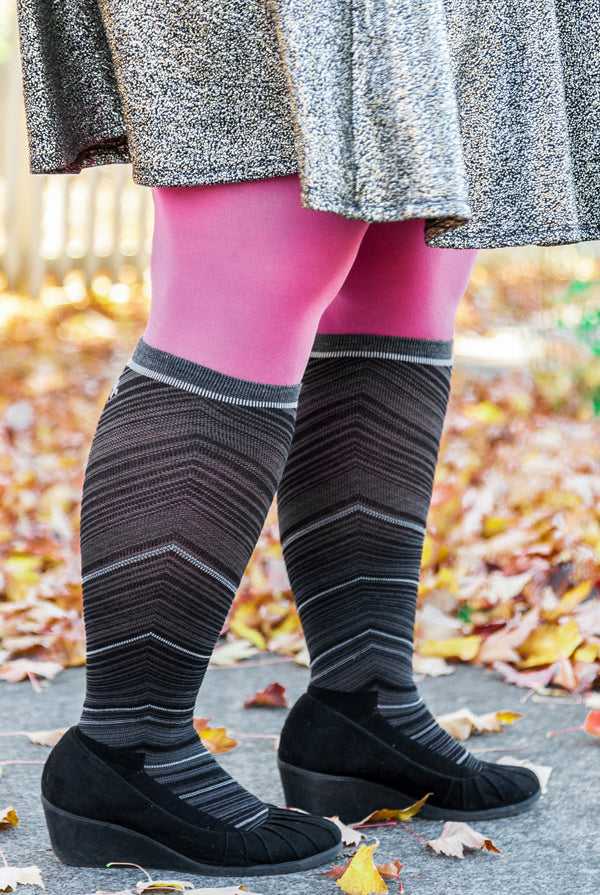 Full Flattery Compression Knee High - Black