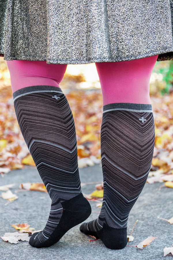 Full Flattery Compression Knee High - Black