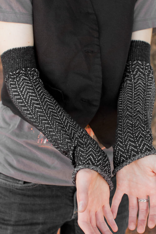 Chevron Sleeves - Black and white
