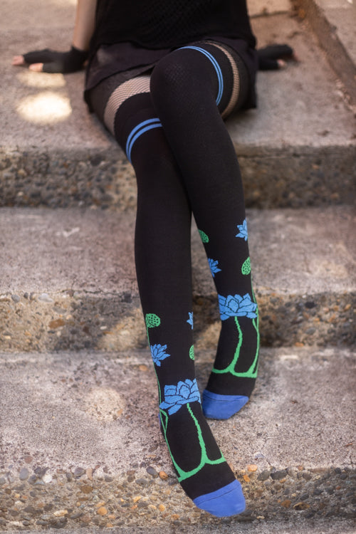XL Foot Botanical Nouveau Thigh High Socks - Blue Lotus