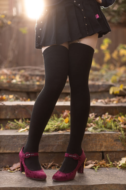 Cozy Acrylic Extraordinary Thigh High - Black