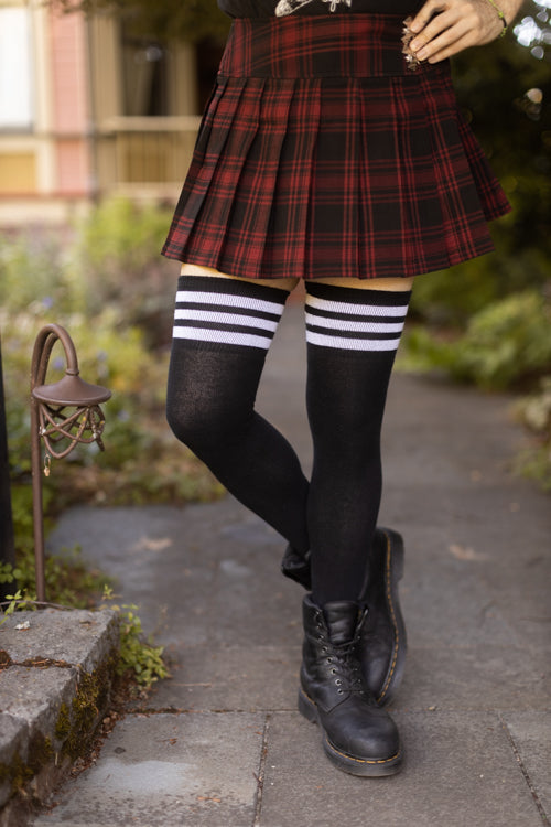 XL Foot Cotton Top-Striped Extraordinary Thigh High - Black with White
