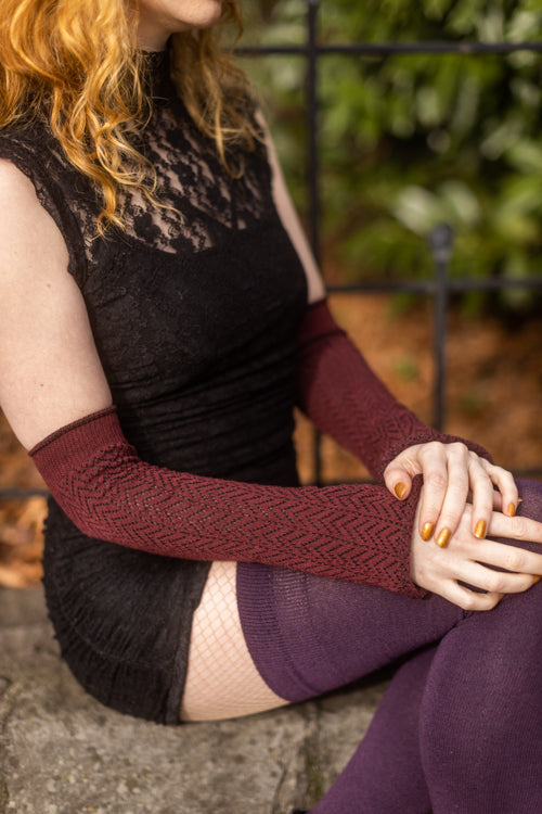 Chevron Sleeves - Dark Red and black