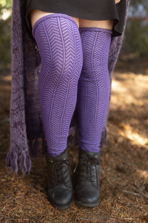 Longer O Chevrons - Violet and lilac