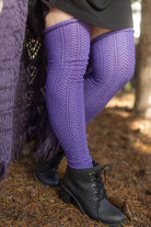 Longer O Chevrons - violet and lilac