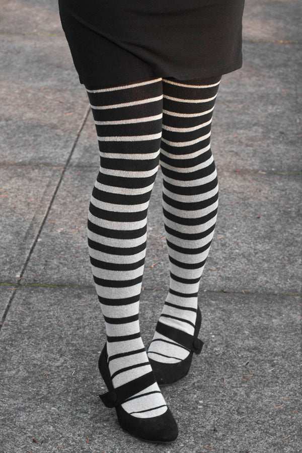 Gradient Stripes Extraordinary Thigh High - Black/Sweet Cream
