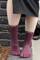 Basic Wool Liner Crew Toe Socks - Burgundy