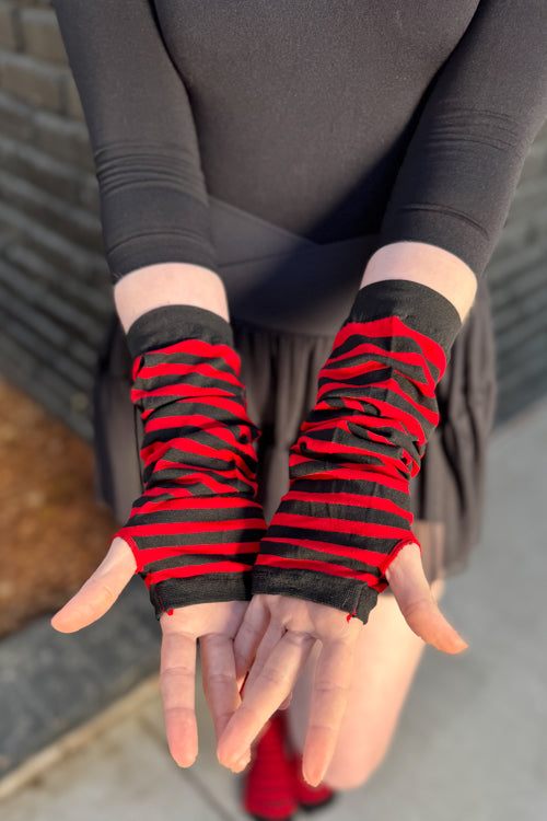 Striped Nylon Arm Warmers - Black and Red