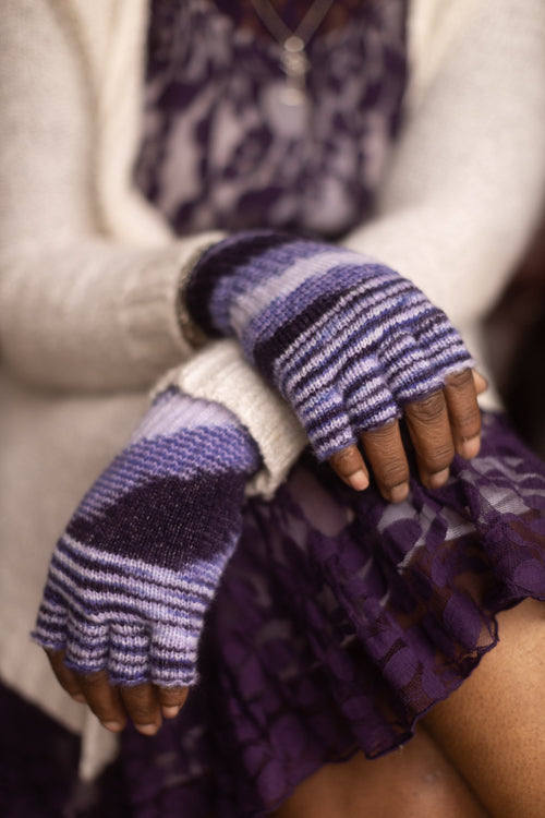 Space Dyed Fingerless Gloves - Purple