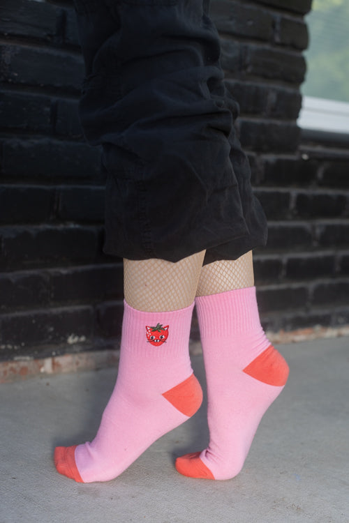 Strawberry Cat Quarter Crew