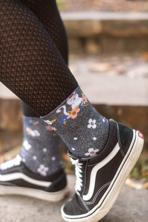 Sitting Kitty Turn Cuff Crew