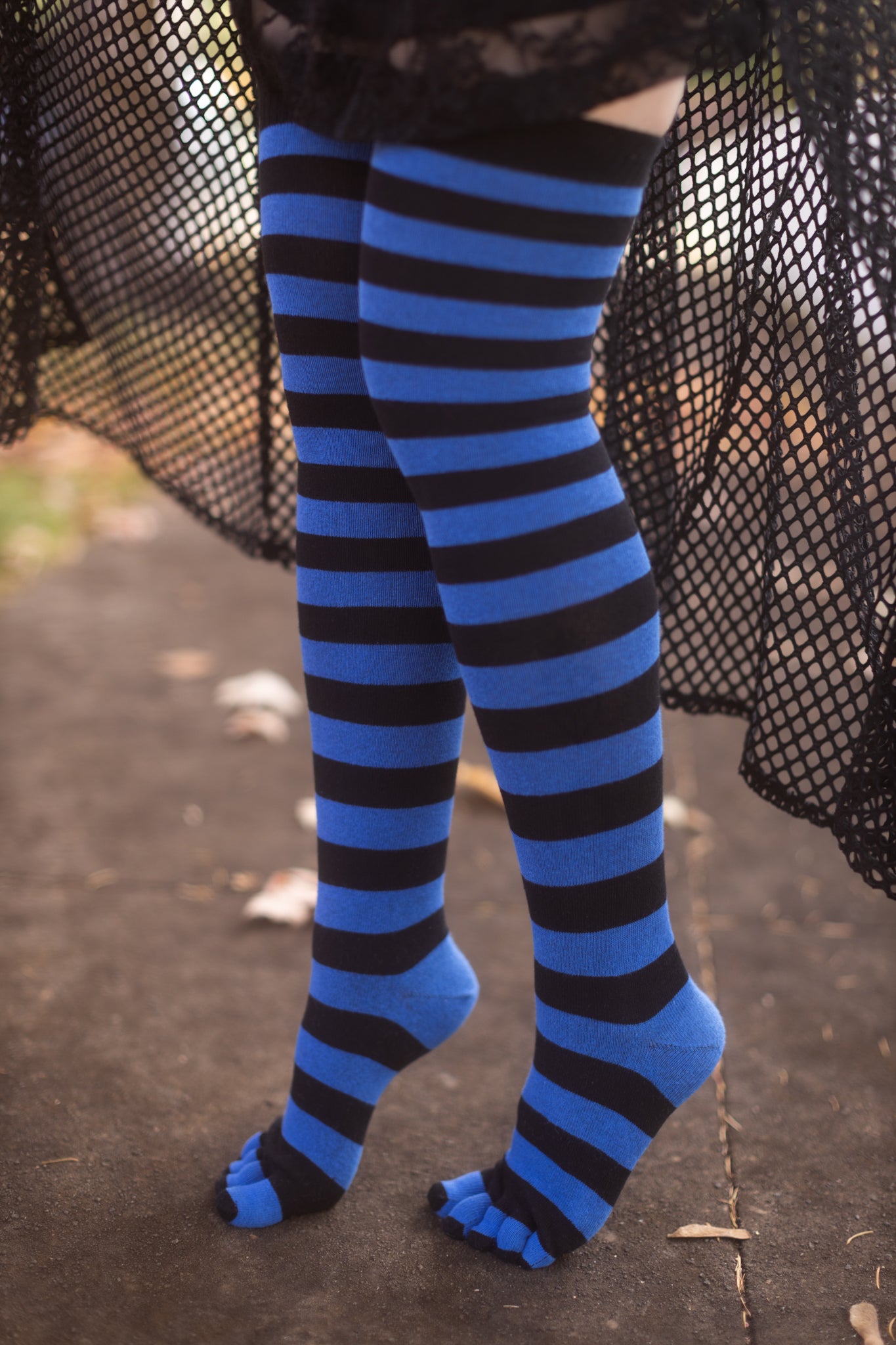 Striped Over the Knee Toe Socks - Black/Royal