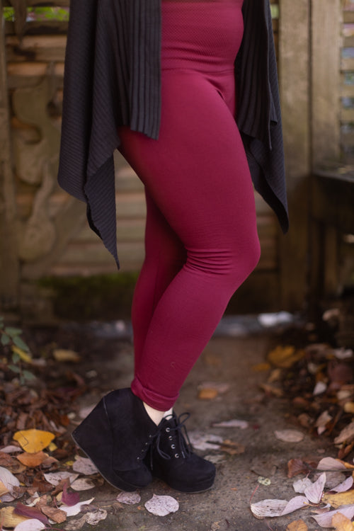 Plus Size High Waisted Fleece Lined Leggings - Wine