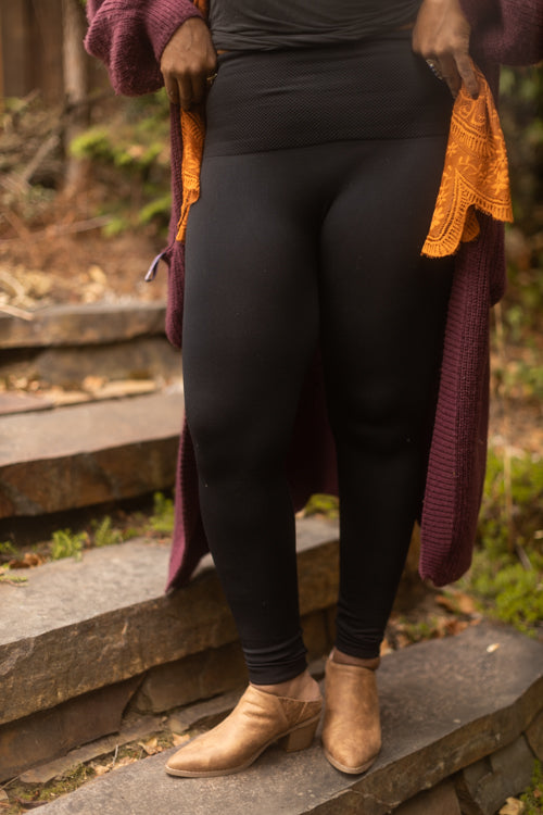 Plus Size High Waisted Fleece Lined Leggings - Black