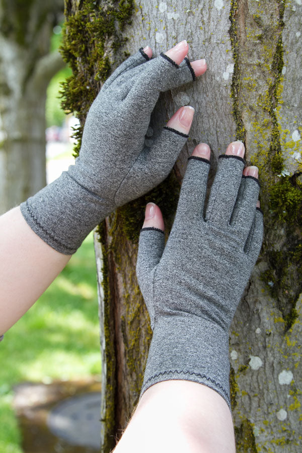 Imak Compression Fingerless Gloves in Grey