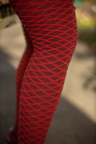 Longer Diamond Wave Extraordinary Socks in red