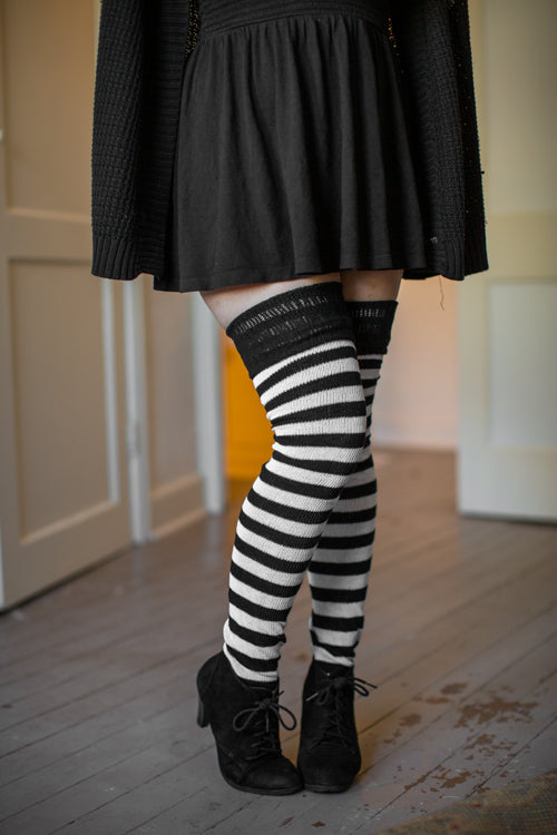 Super Stripes Thigh High Socks - Black/white