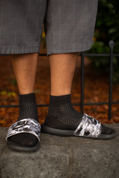 Chevron Anklet - Extra Large - Black/Granite