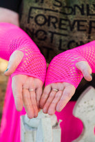 Triangle Net Arm Warmers - Neon Pink