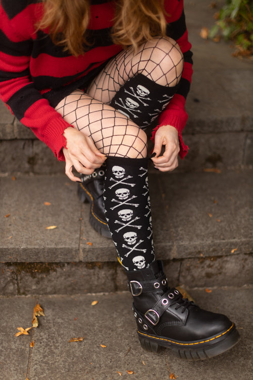 Crossbones Knee High